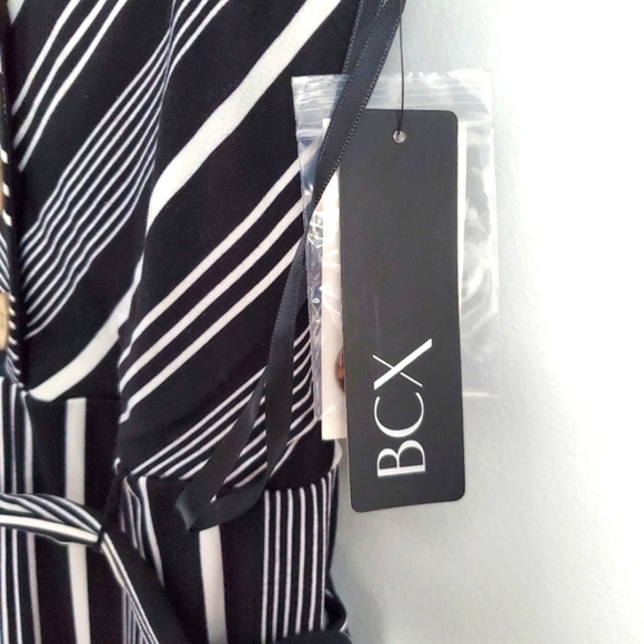 BCX Juniors' Striped Off-The-Shoulder Jumpsuit - Picture 11 of 15